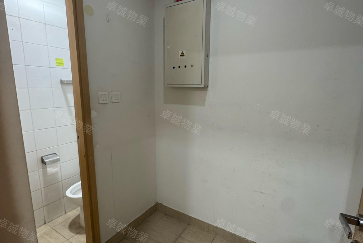 星提租盤-中層帶露台3房2廳 - 28NTS – 香港北部都會區