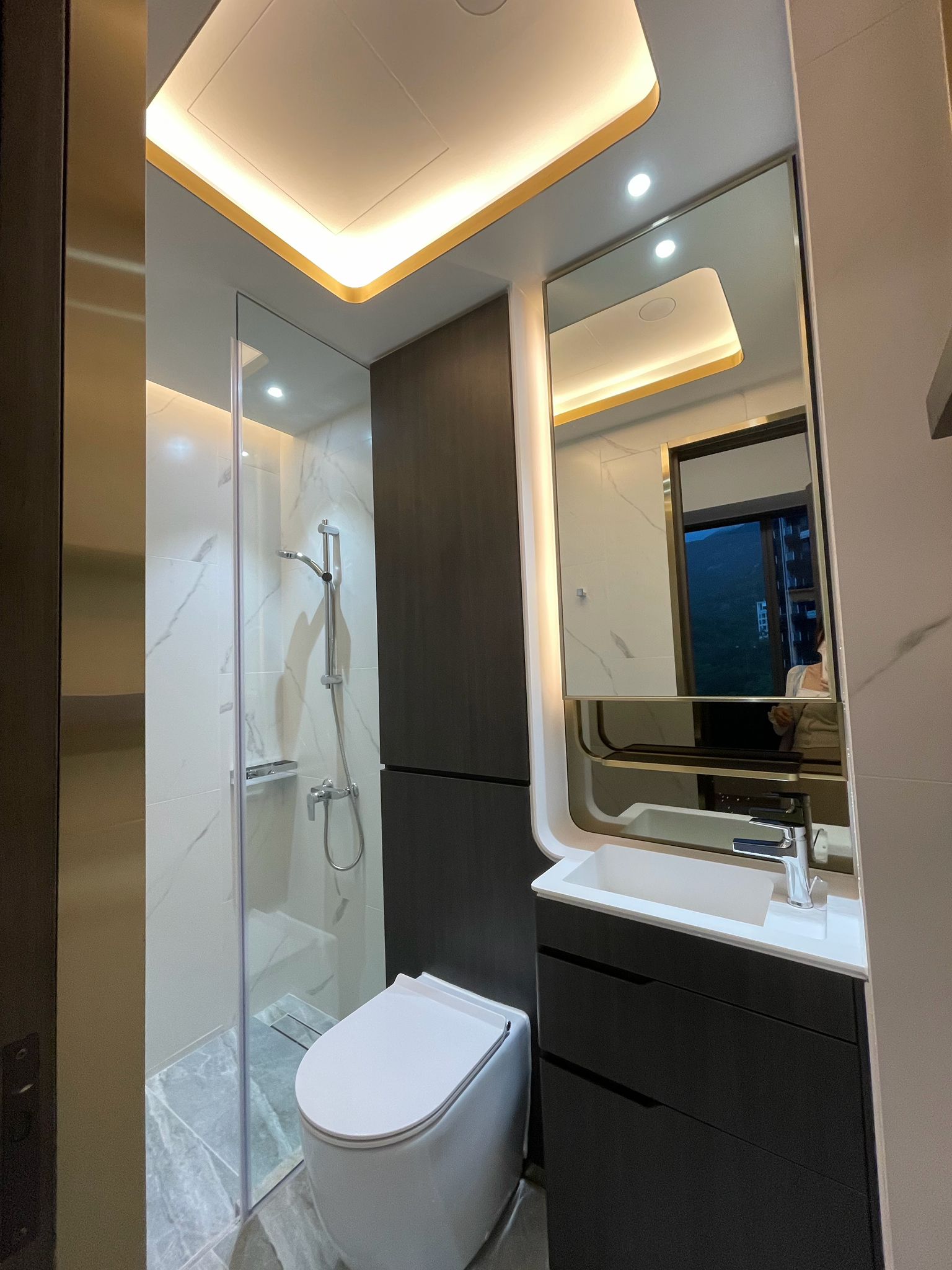 WhatsApp Image 2025-11-28 at 4.23.41 PM (2)