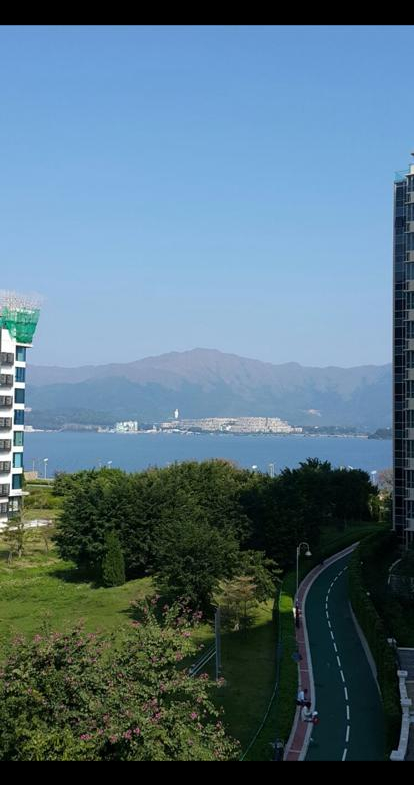 業主免佣金 複式單位三層 有天台有露台私人屋苑 - 28NTS – 香港北部都會區