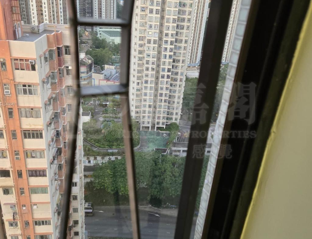 荃灣城市廣場 A座 - 28NTS – 香港北部都會區