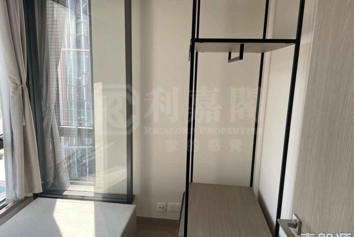 SILICON HILL UNIVERSITY HILL 2B期 優景閣 第1座 - 28NTS – 香港北部都會區