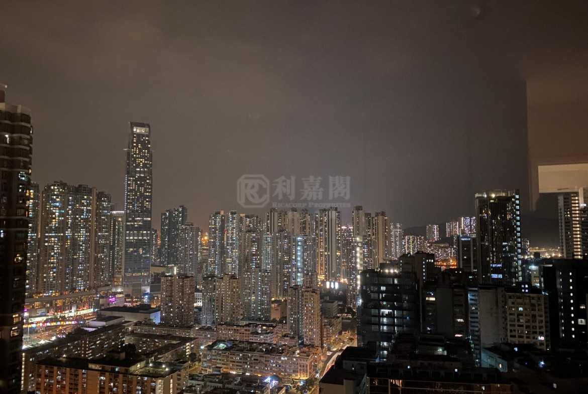 朗逸峰 2期 18座 - 28NTS – 香港北部都會區