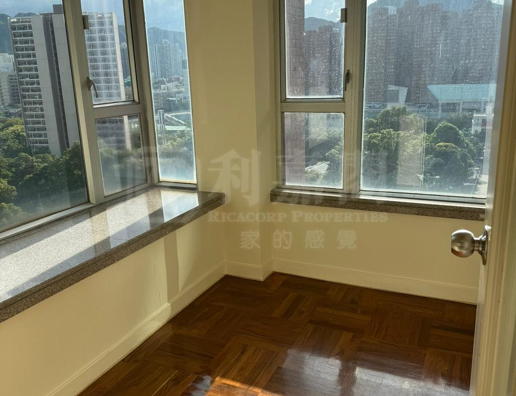 疊茵庭 3座 - 28NTS – 香港北部都會區