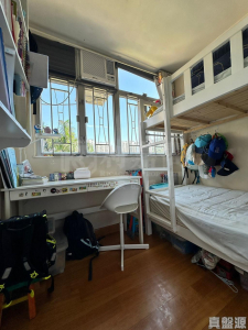 顯徑邨 顯沛樓 (1座) - 28NTS – 香港北部都會區