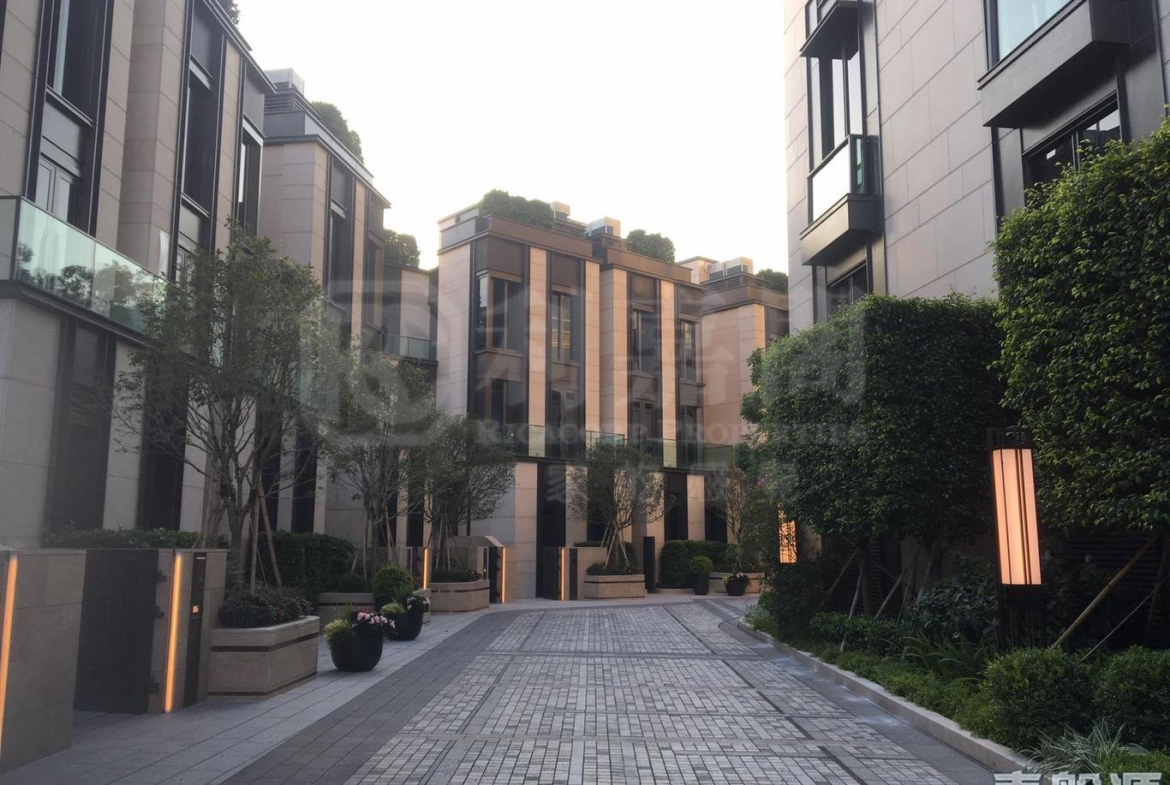 高爾夫．御苑 3座 - 28NTS – 香港北部都會區