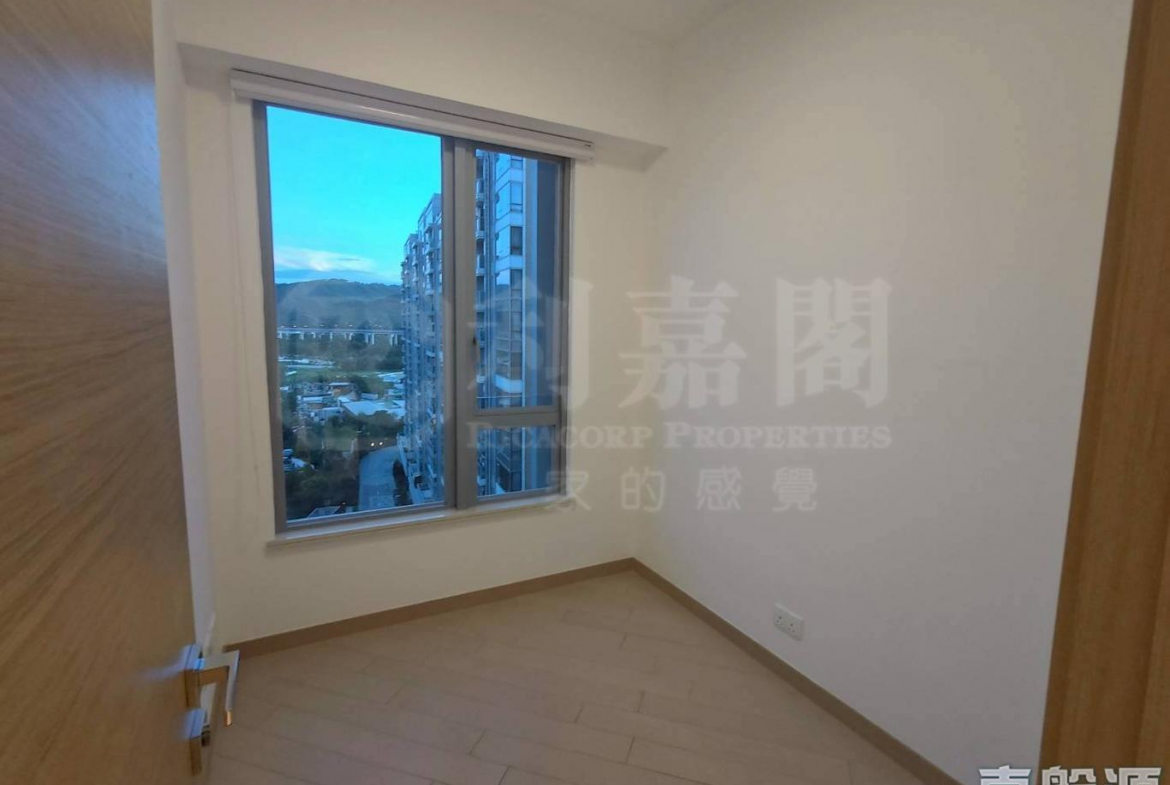 峻巒 2C期 PARK YOHO MILANO 33B座 - 28NTS – 香港北部都會區