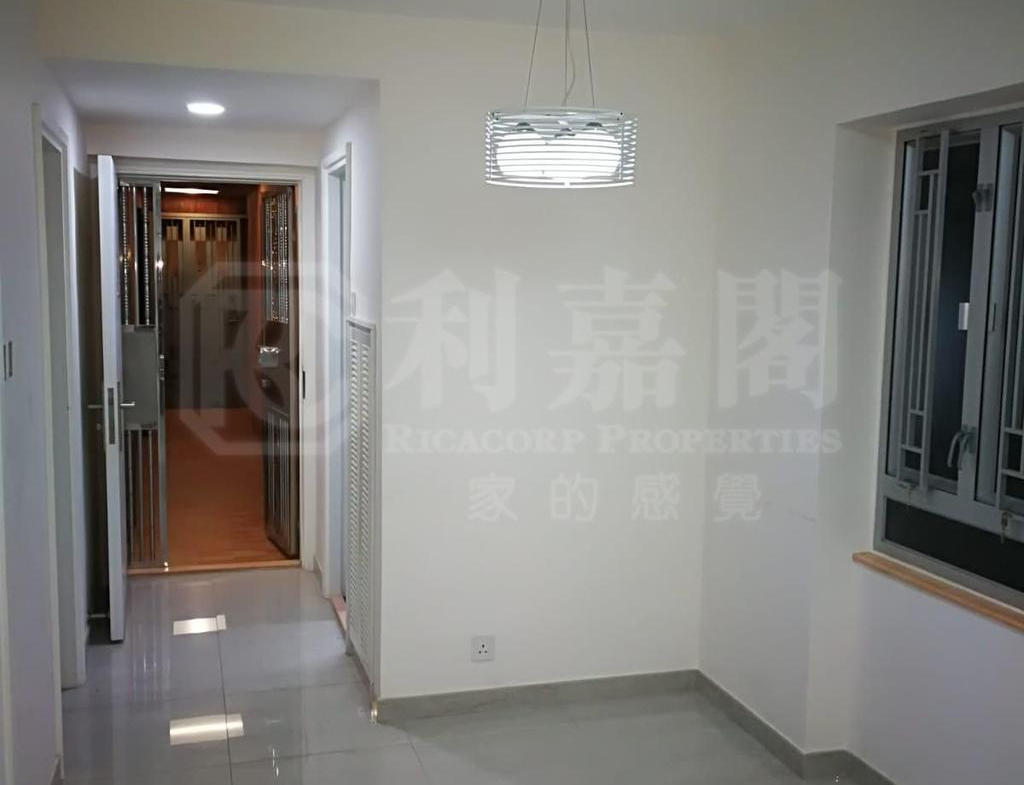 新葵芳花園 A座 - 28NTS – 香港北部都會區