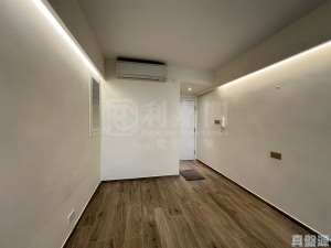 盈翠半島 2期 8座 - 28NTS – 香港北部都會區