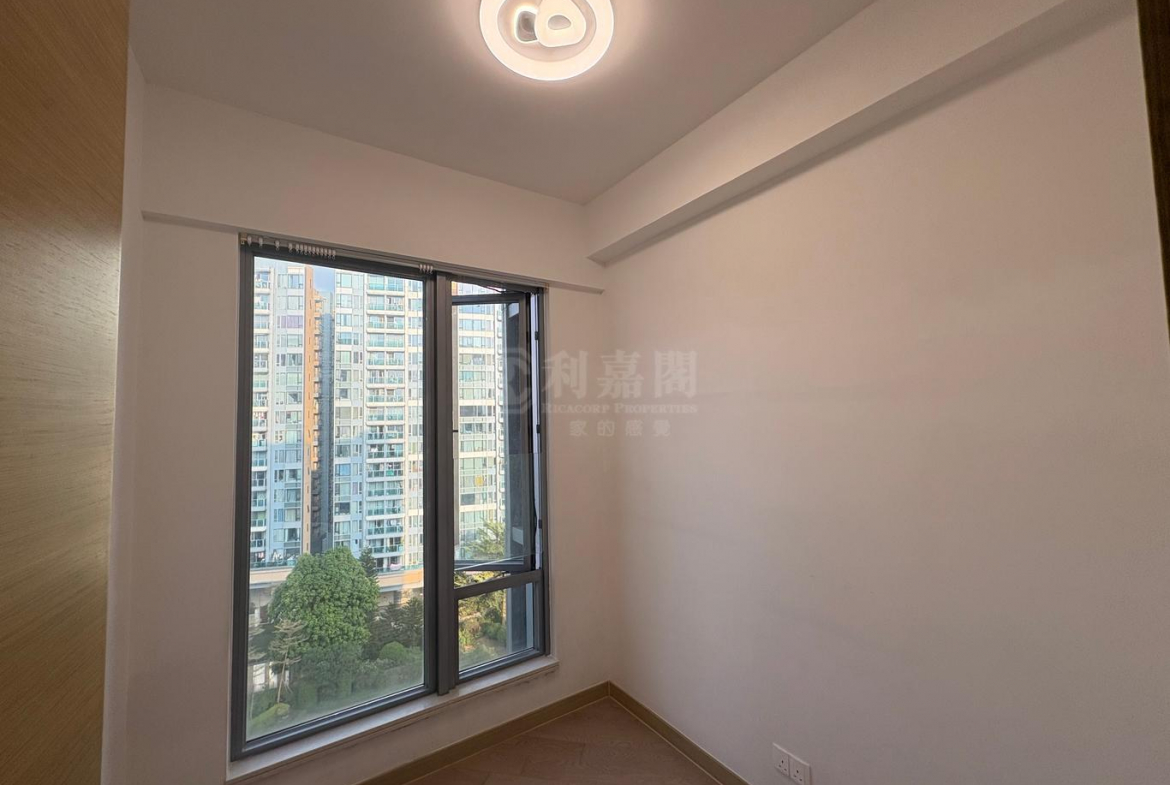 峻巒 1B期 PARK YOHO VENEZIA 5B座 - 28NTS – 香港北部都會區