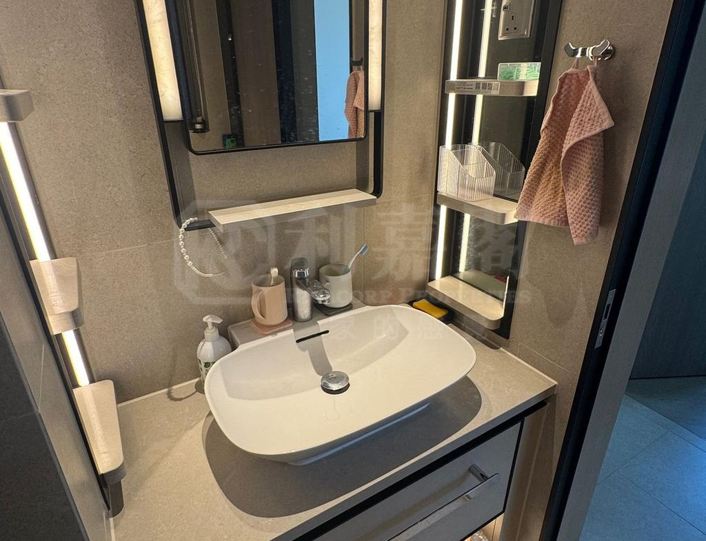 SILICON HILL UNIVERSITY HILL 2A期 漾景閣 第1座 - 28NTS – 香港北部都會區