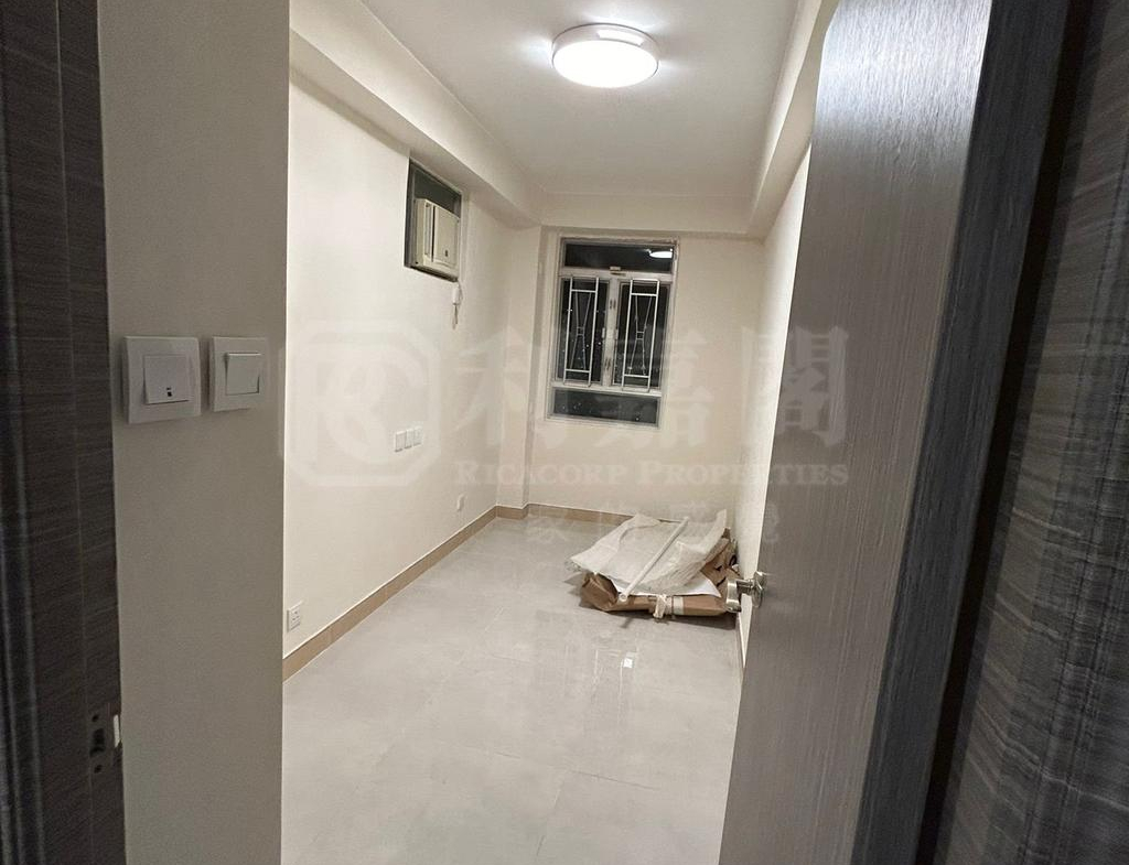 雲疊花園 2座 - 28NTS – 香港北部都會區