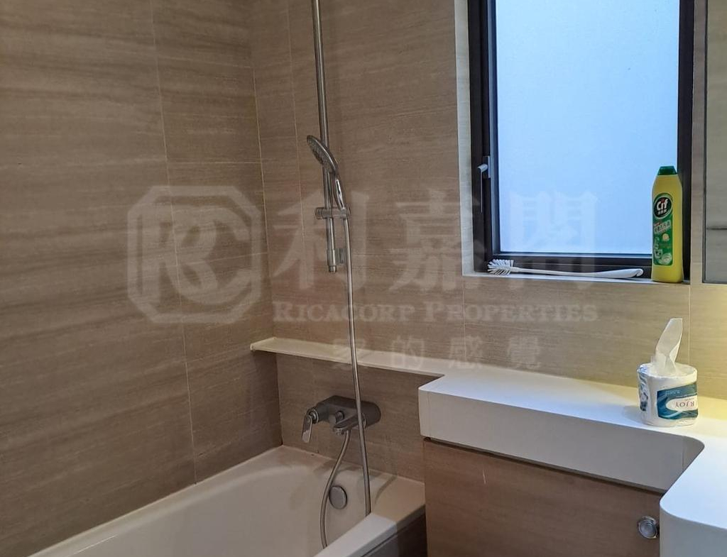 玖瓏山 月瓏閣 第3座 - 28NTS – 香港北部都會區