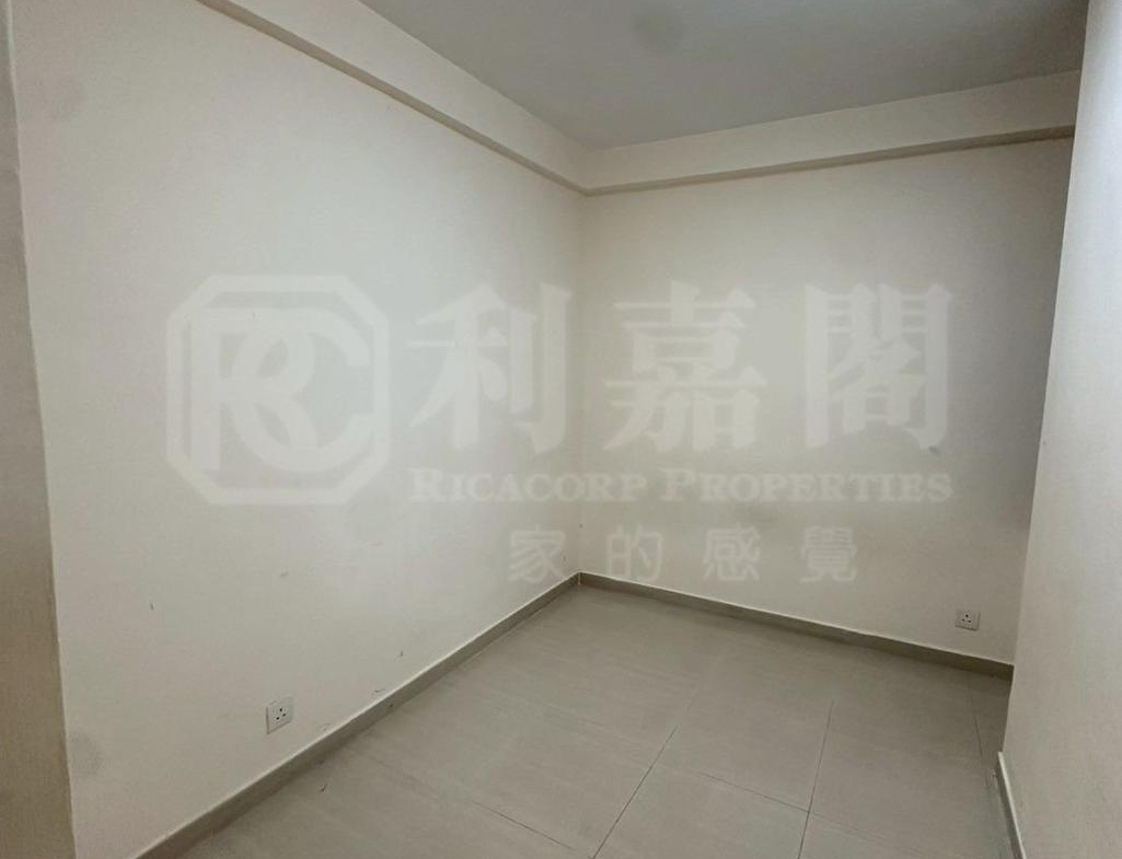 新葵芳花園 C座 - 28NTS – 香港北部都會區