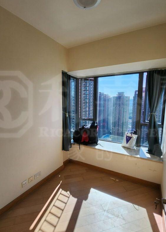 YOHO TOWN 2期 YOHO MIDTOWN 2座 - 28NTS – 香港北部都會區