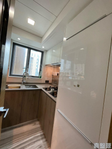 峻巒 1B期 PARK YOHO VENEZIA 2B座 - 28NTS – 香港北部都會區