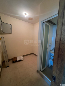 碧堤半島 3期 1座 - 28NTS – 香港北部都會區