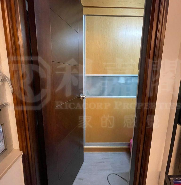 榮光大廈 - 28NTS – 香港北部都會區