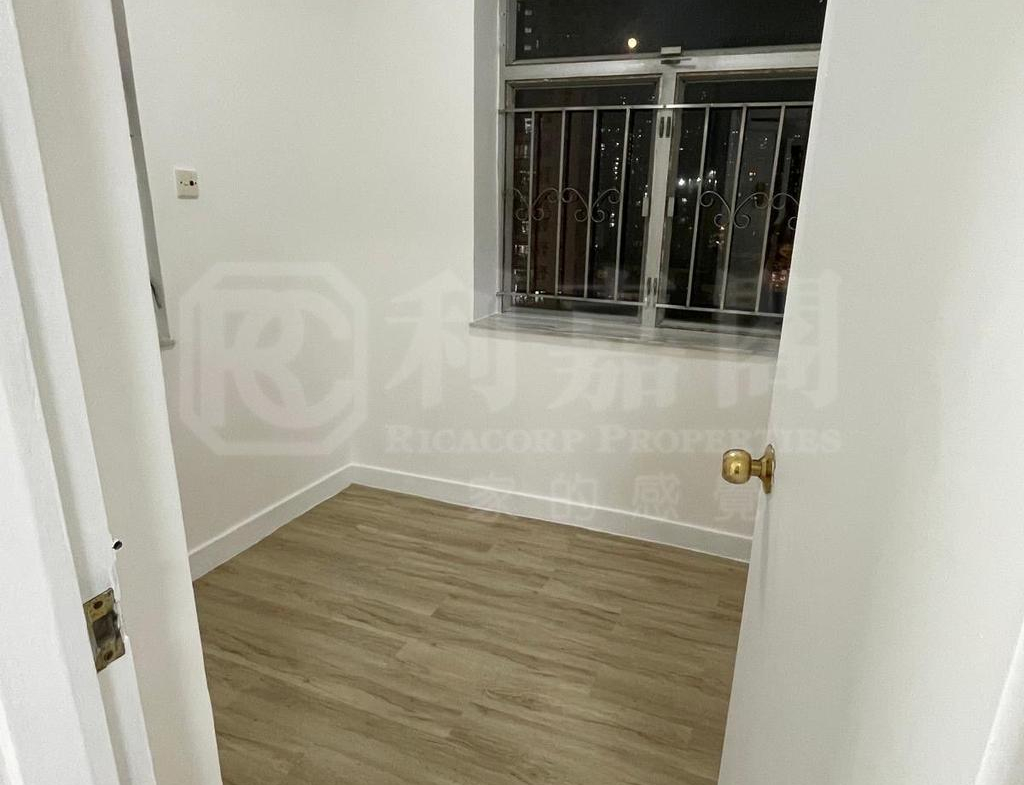 好順泰大廈 A座 - 28NTS – 香港北部都會區