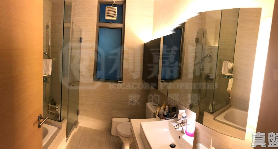 朗逸峰 2期 18座 - 28NTS – 香港北部都會區