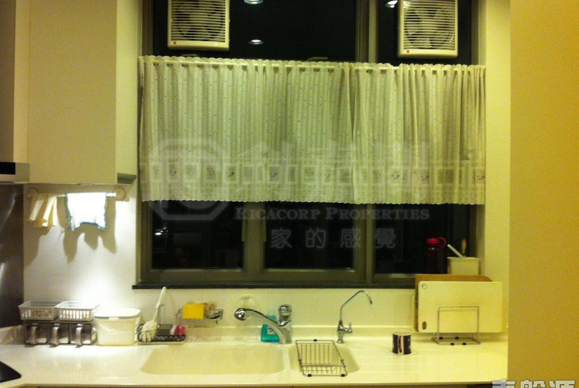 朗逸峰 2期 18座 - 28NTS – 香港北部都會區