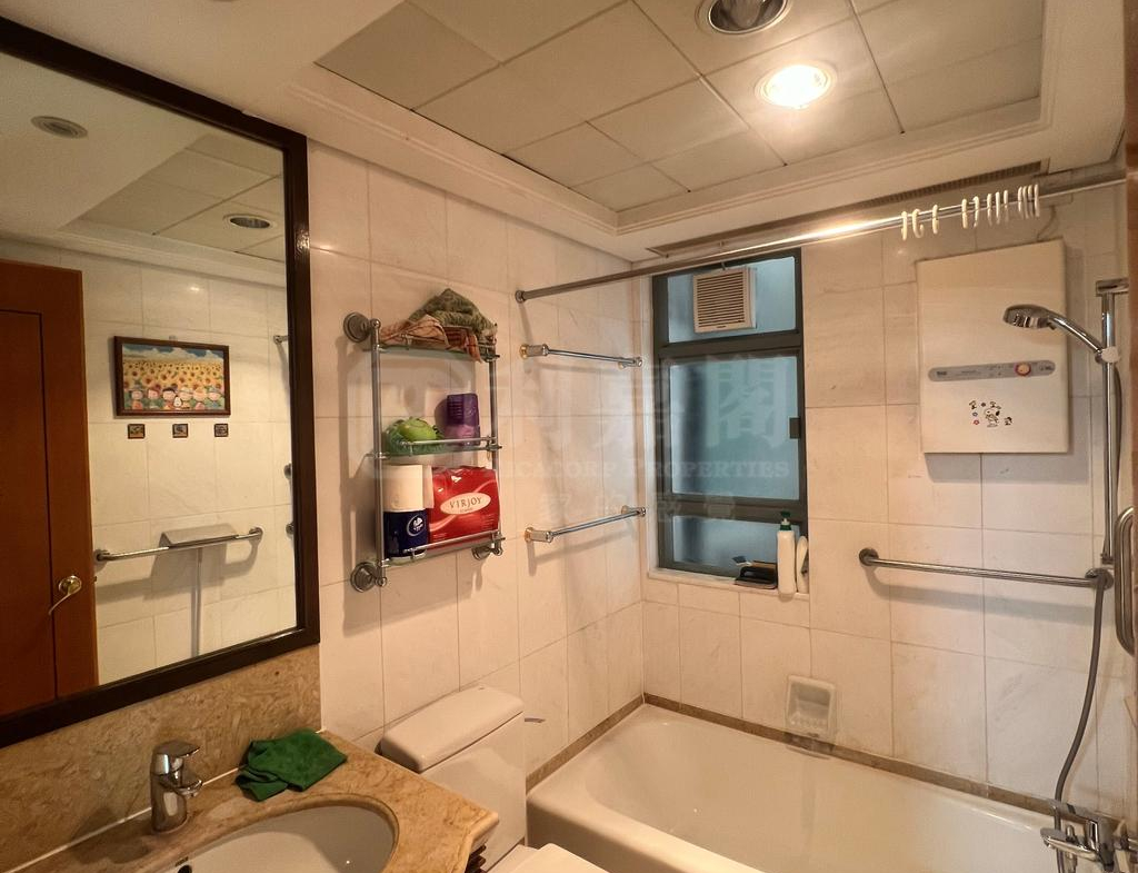 東堤灣畔 2期 5座 - 28NTS – 香港北部都會區