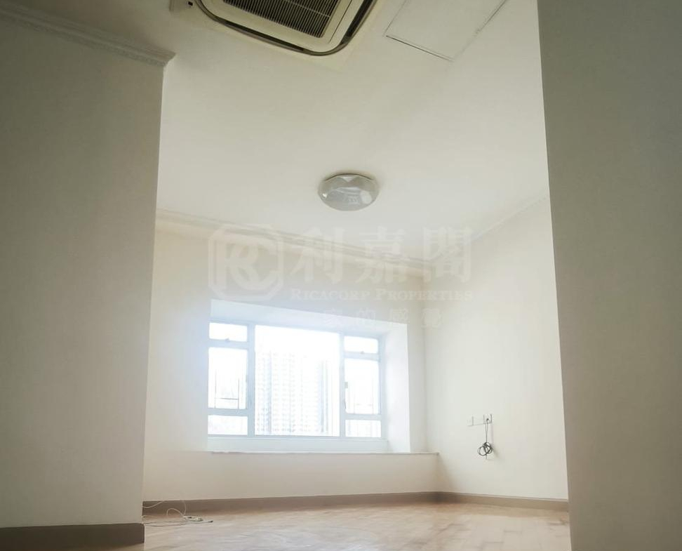 彩暉花園 C座 - 28NTS – 香港北部都會區