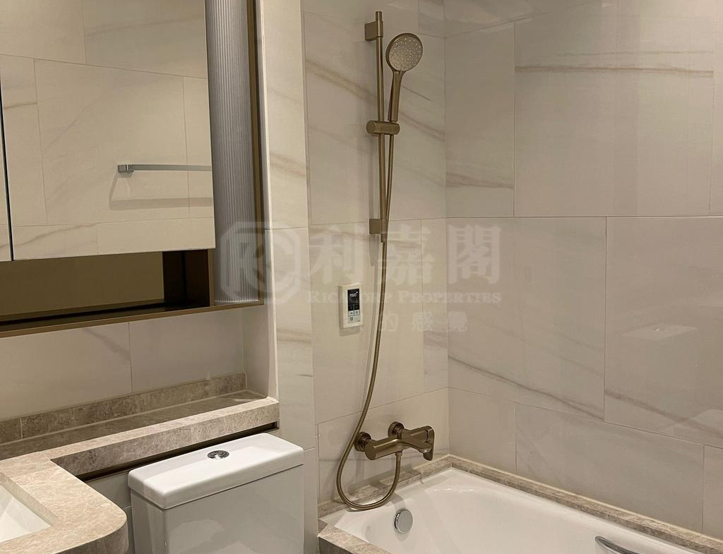 逸瓏灣8 3C座 - 28NTS – 香港北部都會區