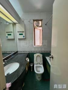 1763438168061eebf5-52e1-4f1f-a82a-34aa1d765ef1.jpeg 新峰花園 2期 8座 - 28NTS – 香港北部都會區