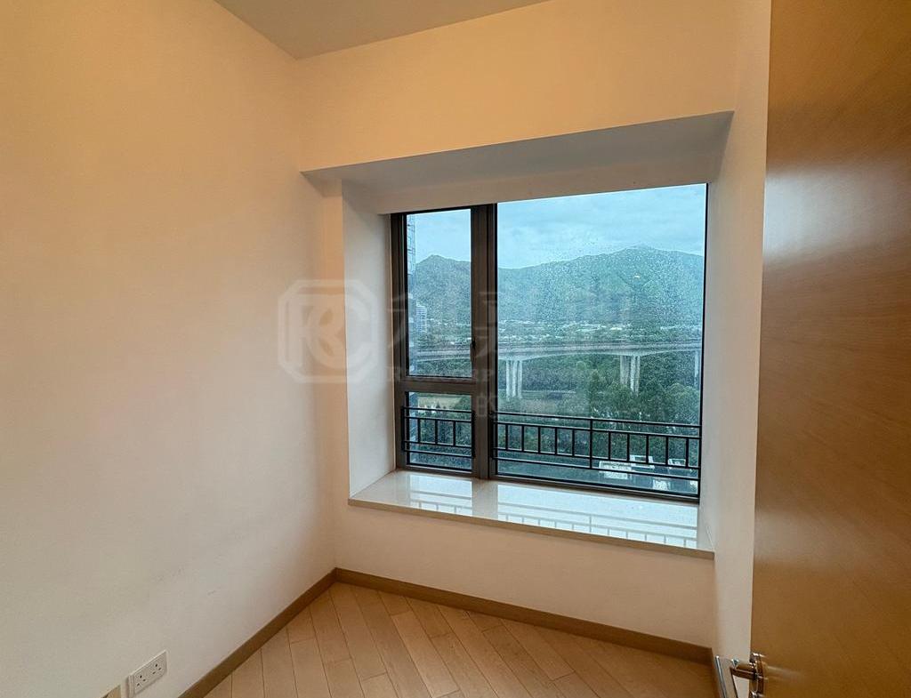 爾巒 茵羅洛斯大道 3座 - 28NTS – 香港北部都會區