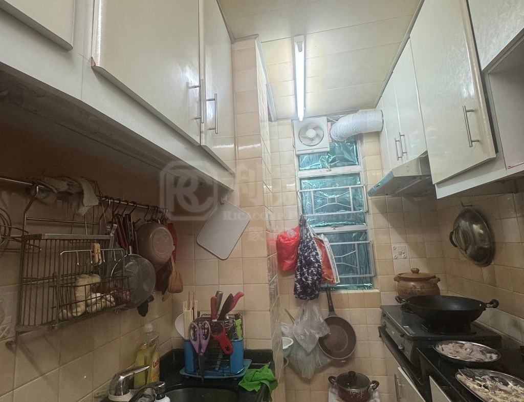 青泰苑 通泰閣 (D座) - 28NTS – 香港北部都會區