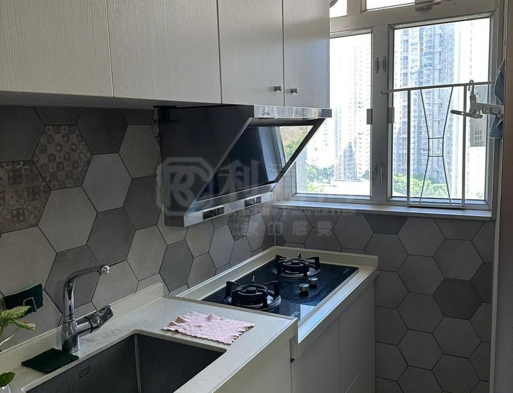 運頭塘邨 運亨樓 (5座) - 28NTS – 香港北部都會區