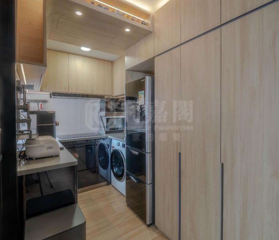 荃灣中心 廣州樓 (1座) - 28NTS – 香港北部都會區