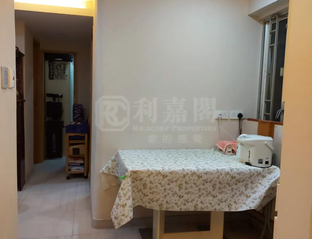 新葵芳花園 E座 - 28NTS – 香港北部都會區