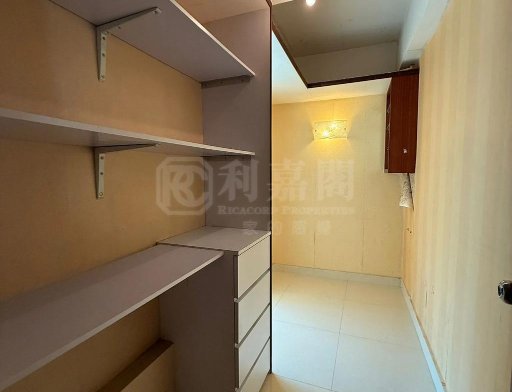 新峰花園 3期 御峰苑 23座 - 28NTS – 香港北部都會區