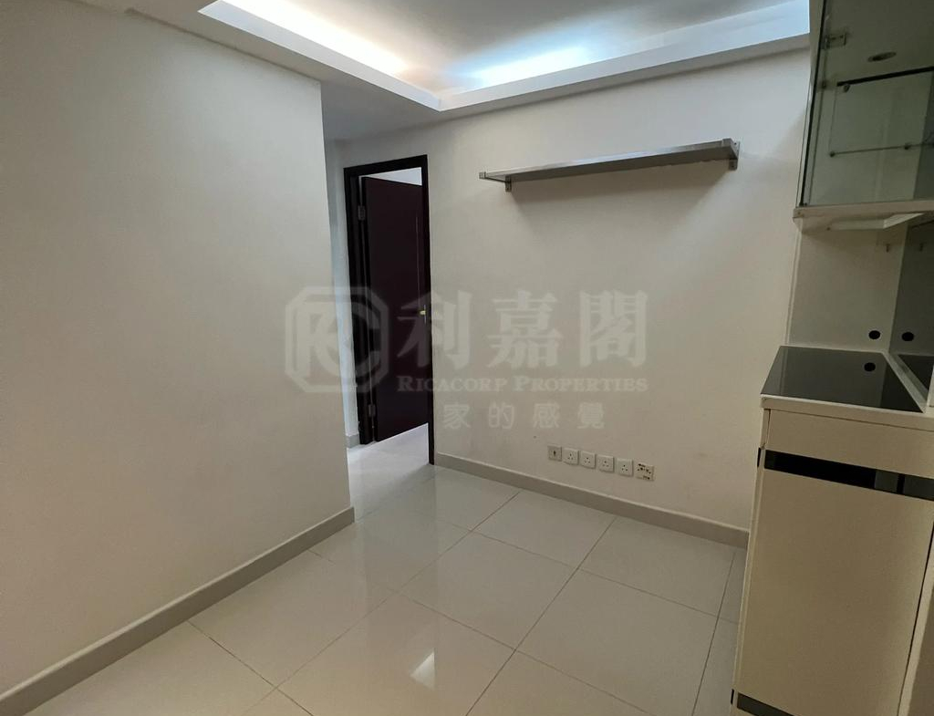 希爾頓中心 C座 - 28NTS – 香港北部都會區