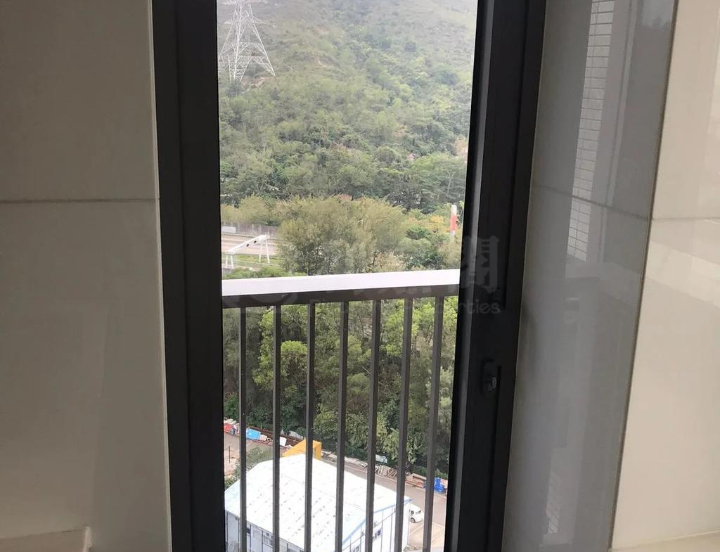 爾巒 茵羅洛斯大道 2座 - 28NTS – 香港北部都會區