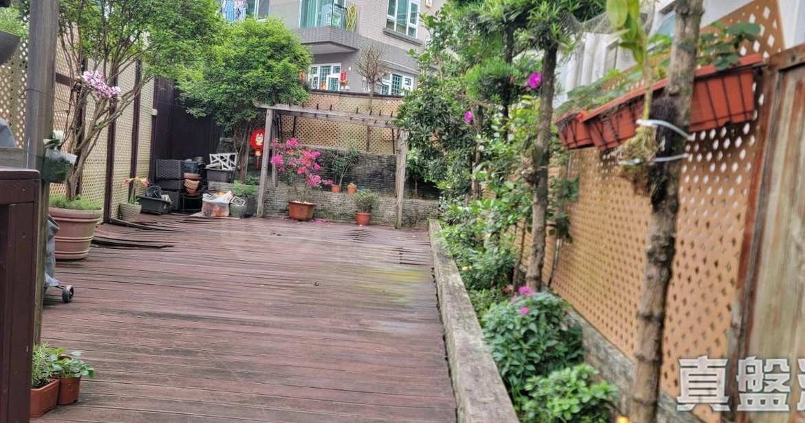 山頂花園 - 28NTS – 香港北部都會區