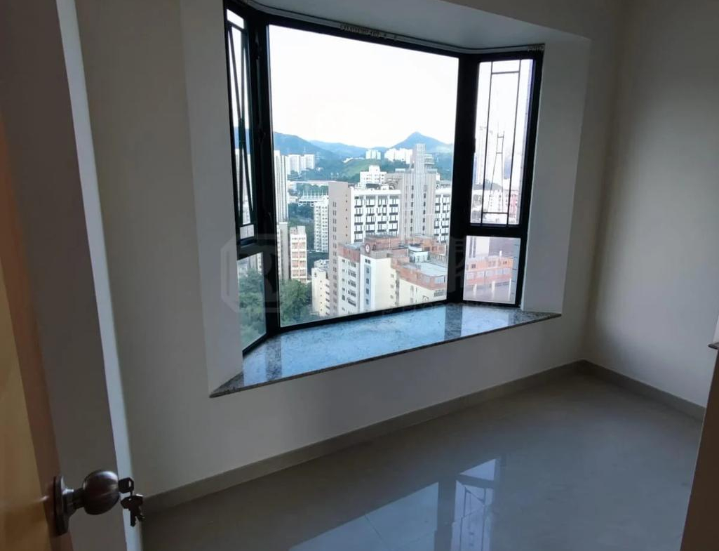 翡翠廣場 - 28NTS – 香港北部都會區