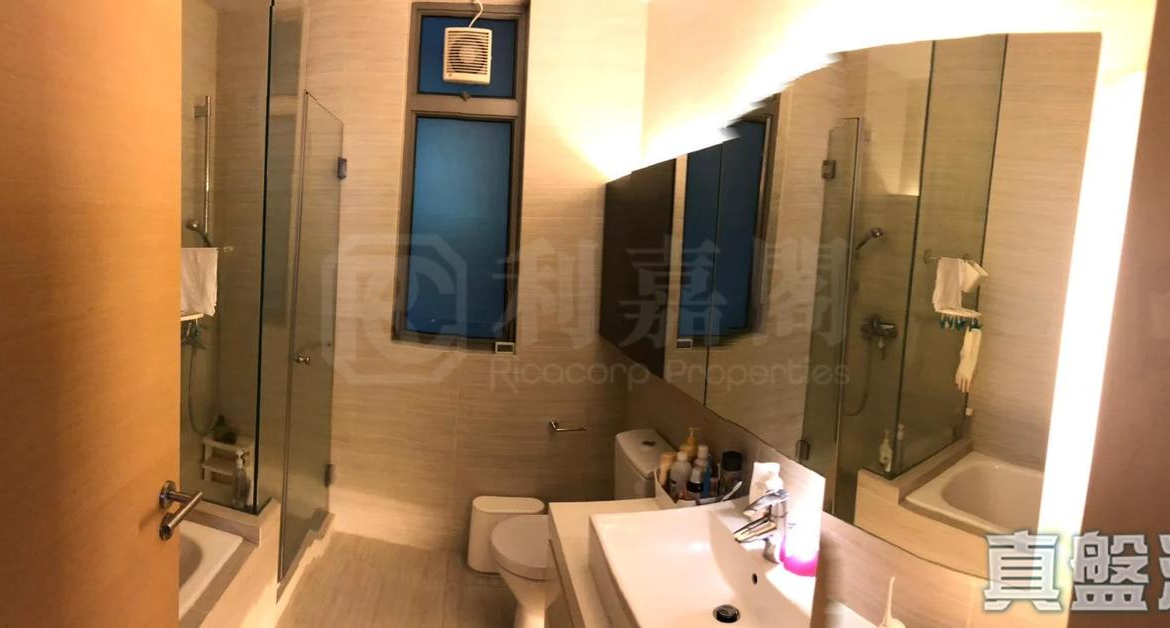 朗逸峰 2期 18座 - 28NTS – 香港北部都會區