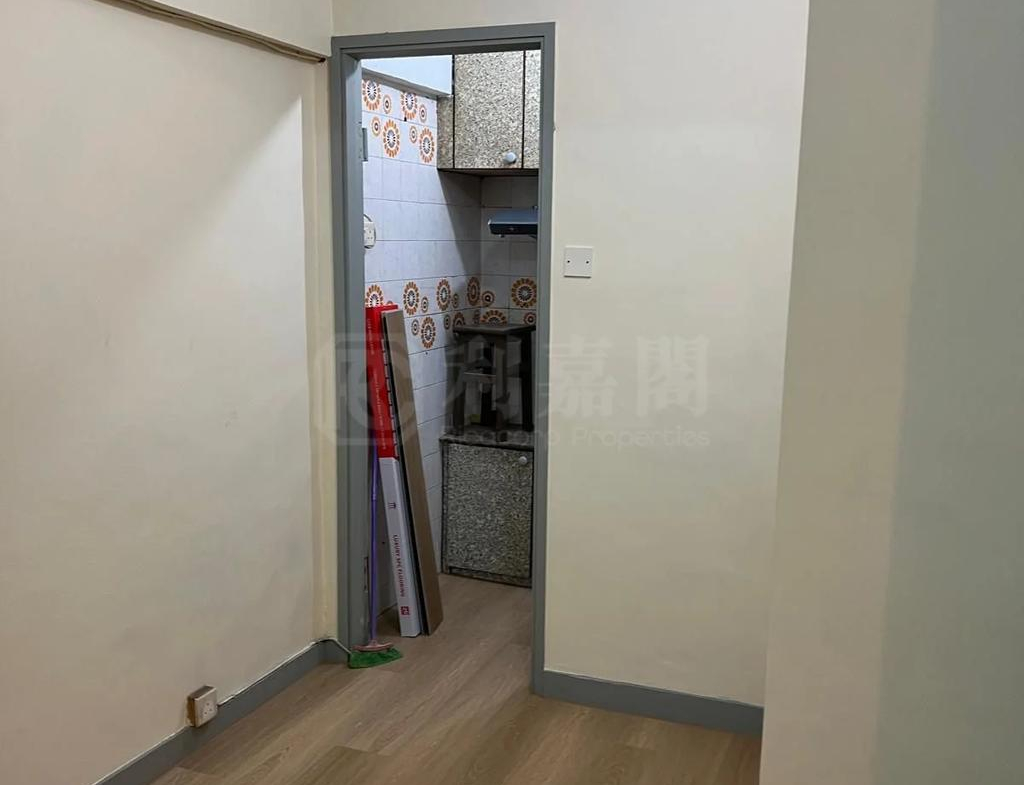 荃灣中心 杭州樓 (3座) - 28NTS – 香港北部都會區