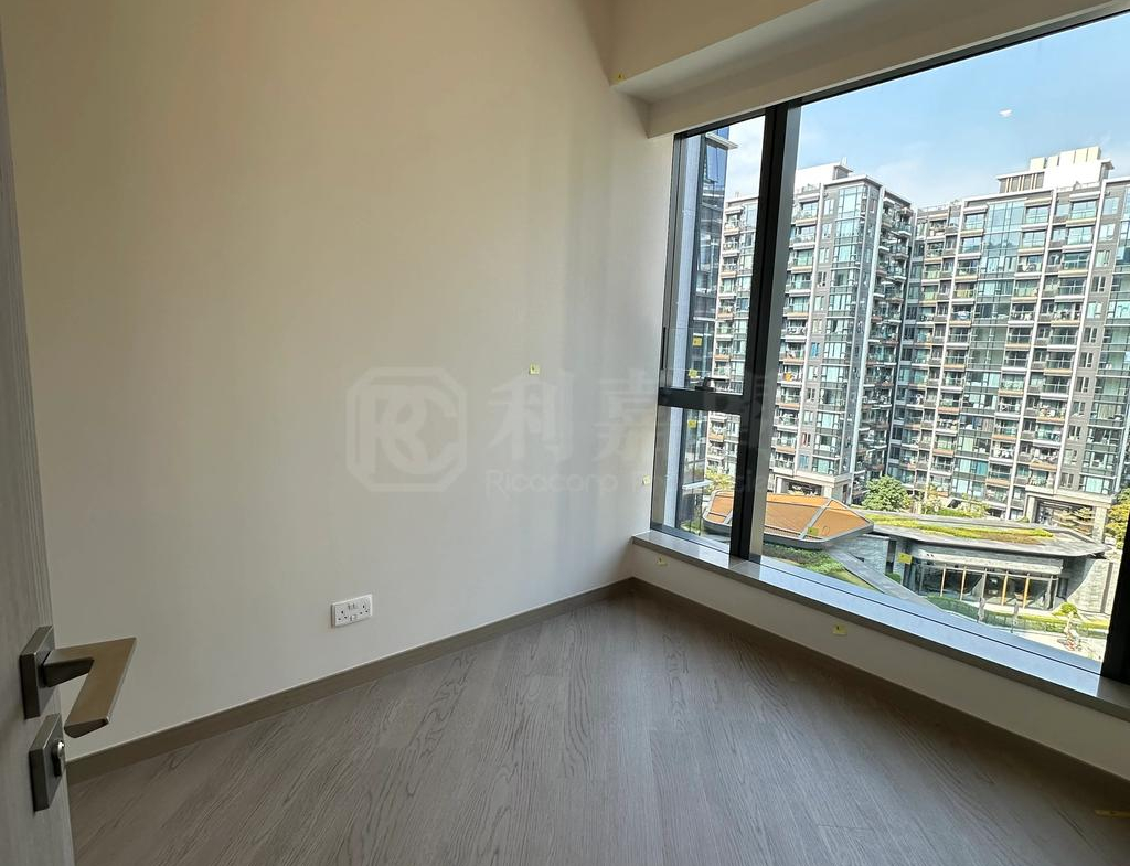 SILICON HILL UNIVERSITY HILL 2A期 漾景閣 第1座 - 28NTS – 香港北部都會區