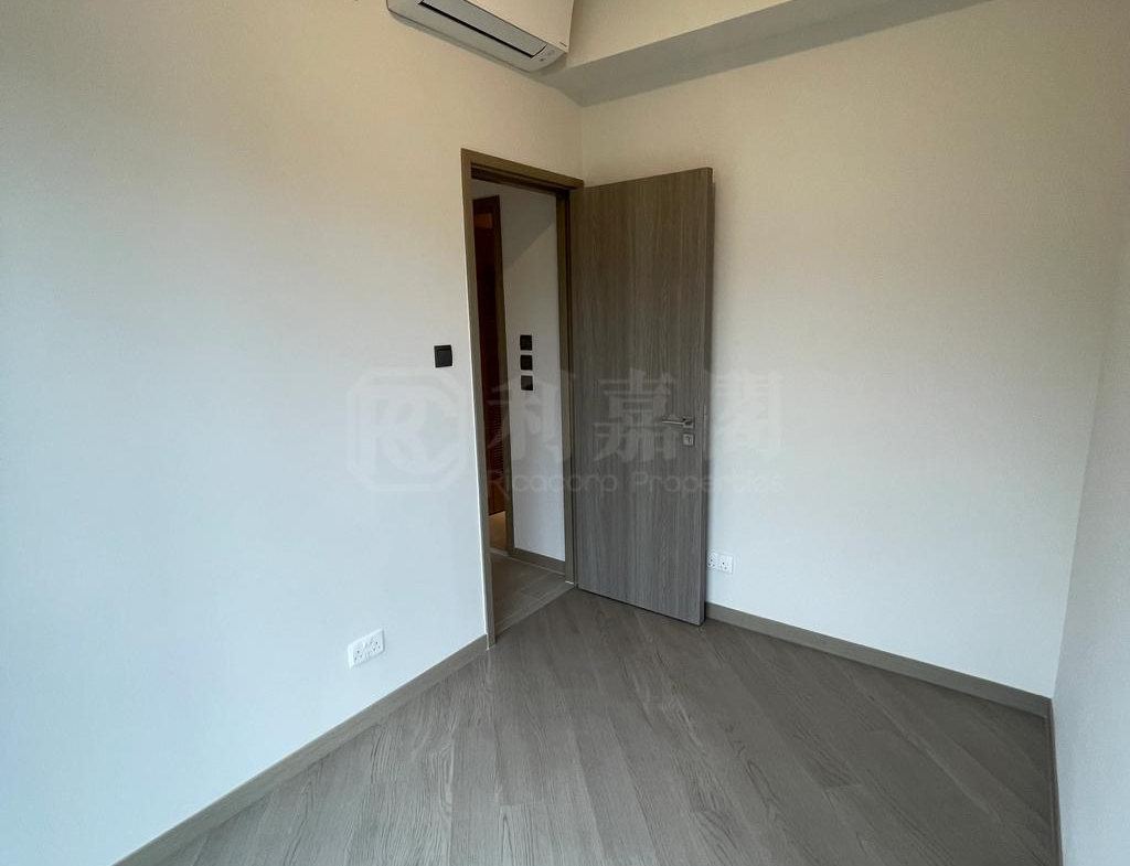 SILICON HILL UNIVERSITY HILL 2A期 漾景閣 第3座 - 28NTS – 香港北部都會區