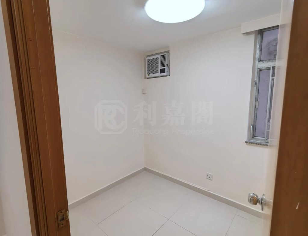 荃灣中心 濟南樓 (18座) - 28NTS – 香港北部都會區