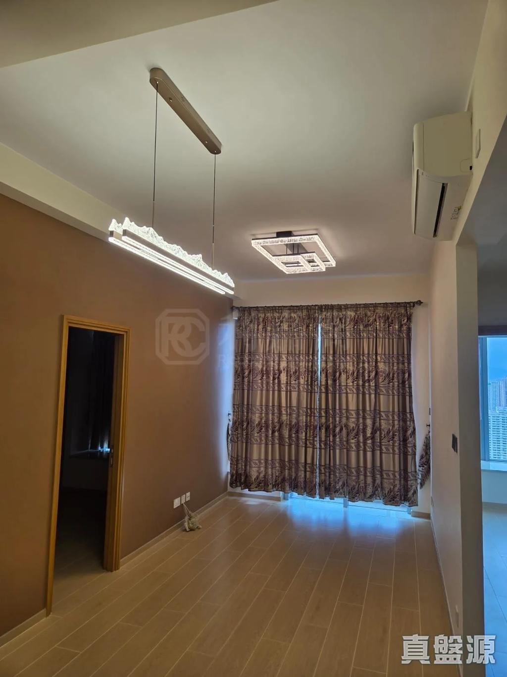 178192015822fddd45-63b0-4c9c-a9a0-c0ed5e835f0a.jpeg
