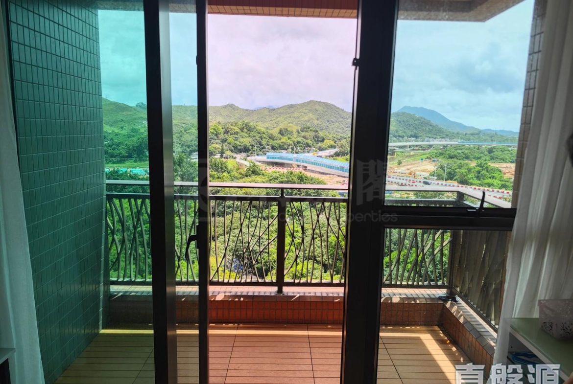 皇府山 8座 – 曉峰 - 28NTS – 香港北部都會區