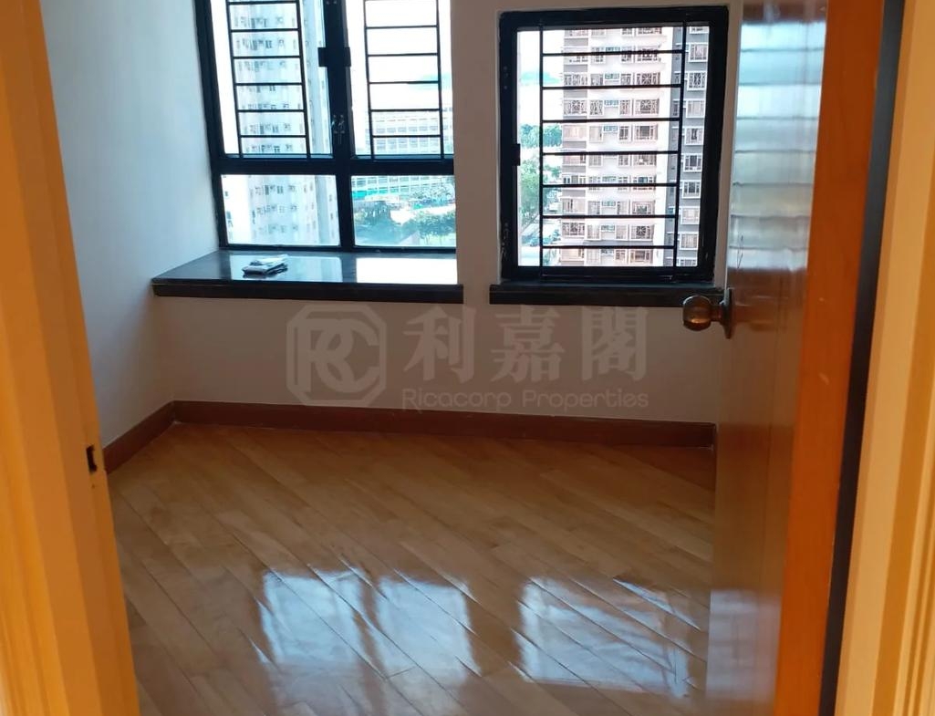 新港城 4期 L座 - 28NTS – 香港北部都會區