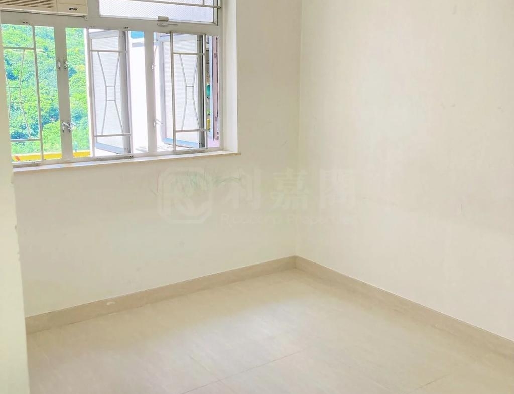 荃灣中心 桂林樓 (2座) - 28NTS – 香港北部都會區