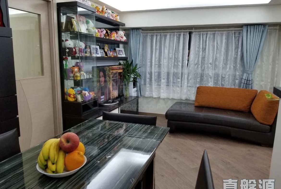 彩暉花園 E座 - 28NTS – 香港北部都會區