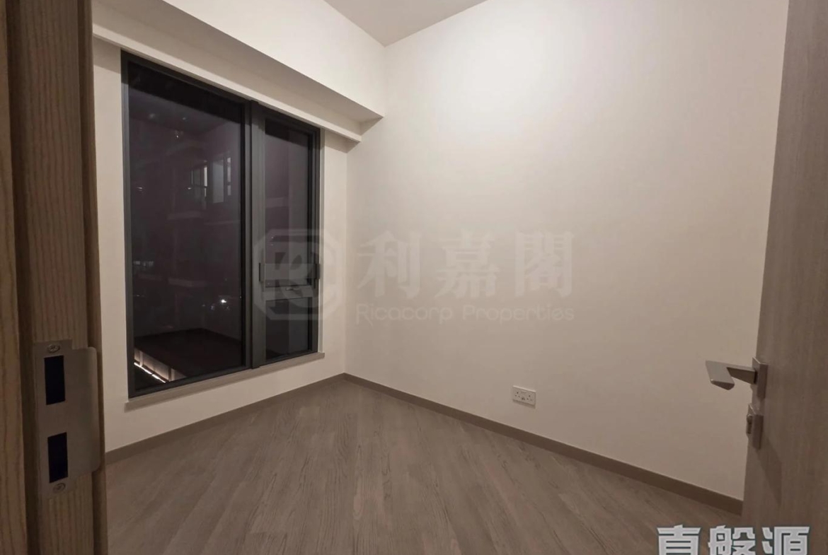 SILICON HILL UNIVERSITY HILL 2A期 漾景閣 第2座 - 28NTS – 香港北部都會區