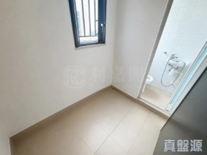 峻巒 1B期 PARK YOHO VENEZIA 5B座 - 28NTS – 香港北部都會區